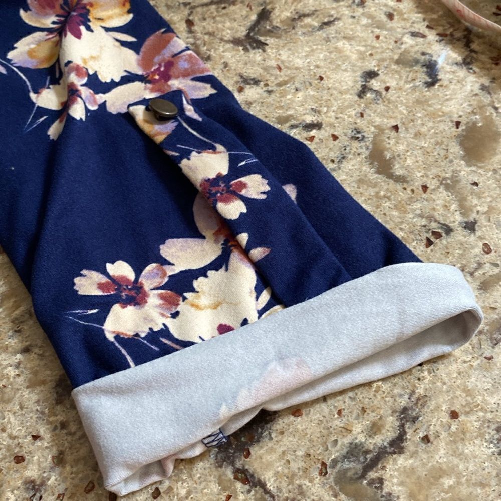 NWOT French Grey Floral Dress - Picture 4 of 6